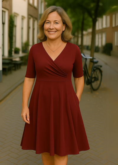 VICTORIA KJOLE