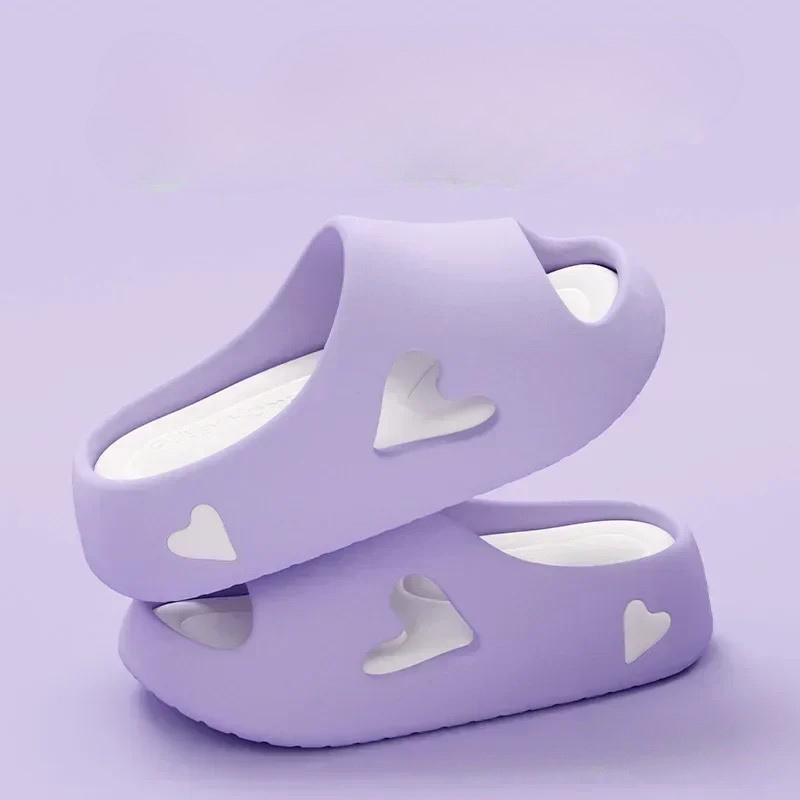 HeartSteps™ – Skyflipflops med Legesyg Hjertedetalje